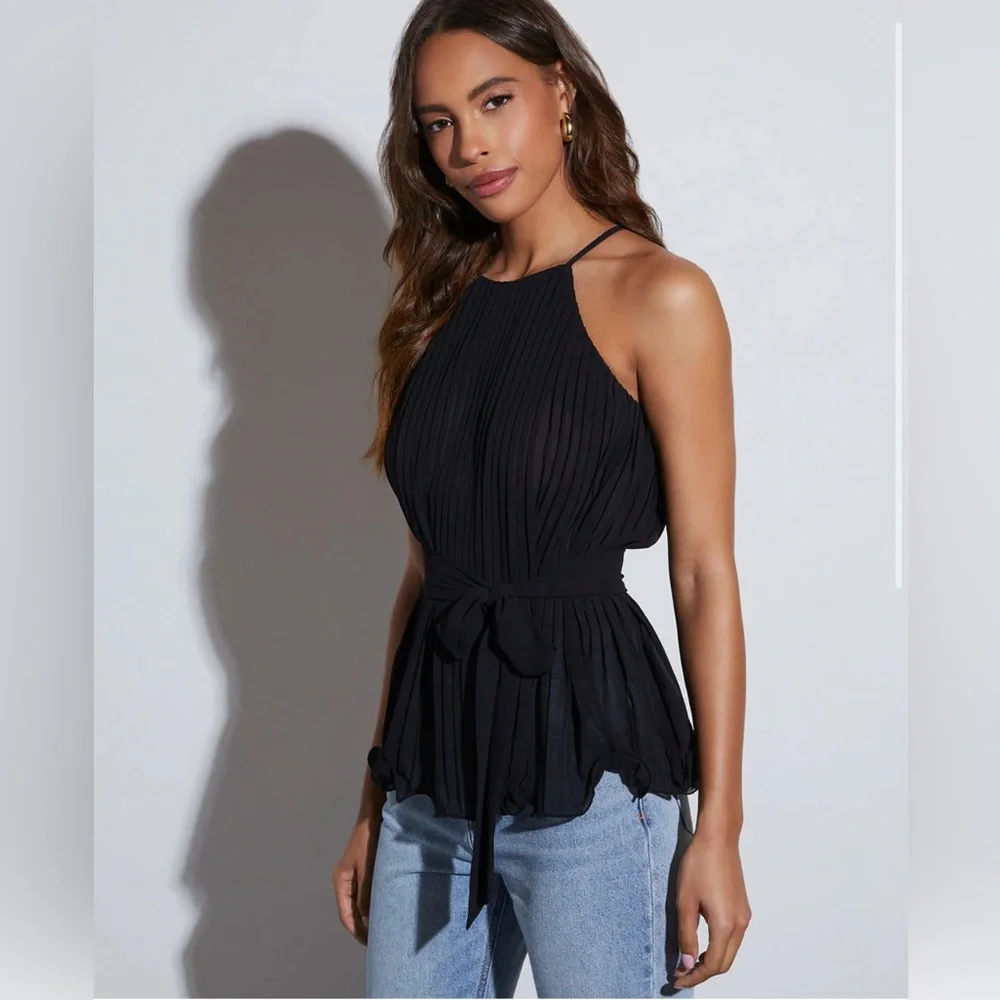 NEW Endless Rose Pleated Tie Top Size Small - Picture 2 of 5